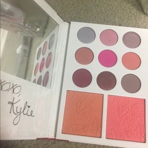 Eyeshadow Diary - Kylie Cosmetics